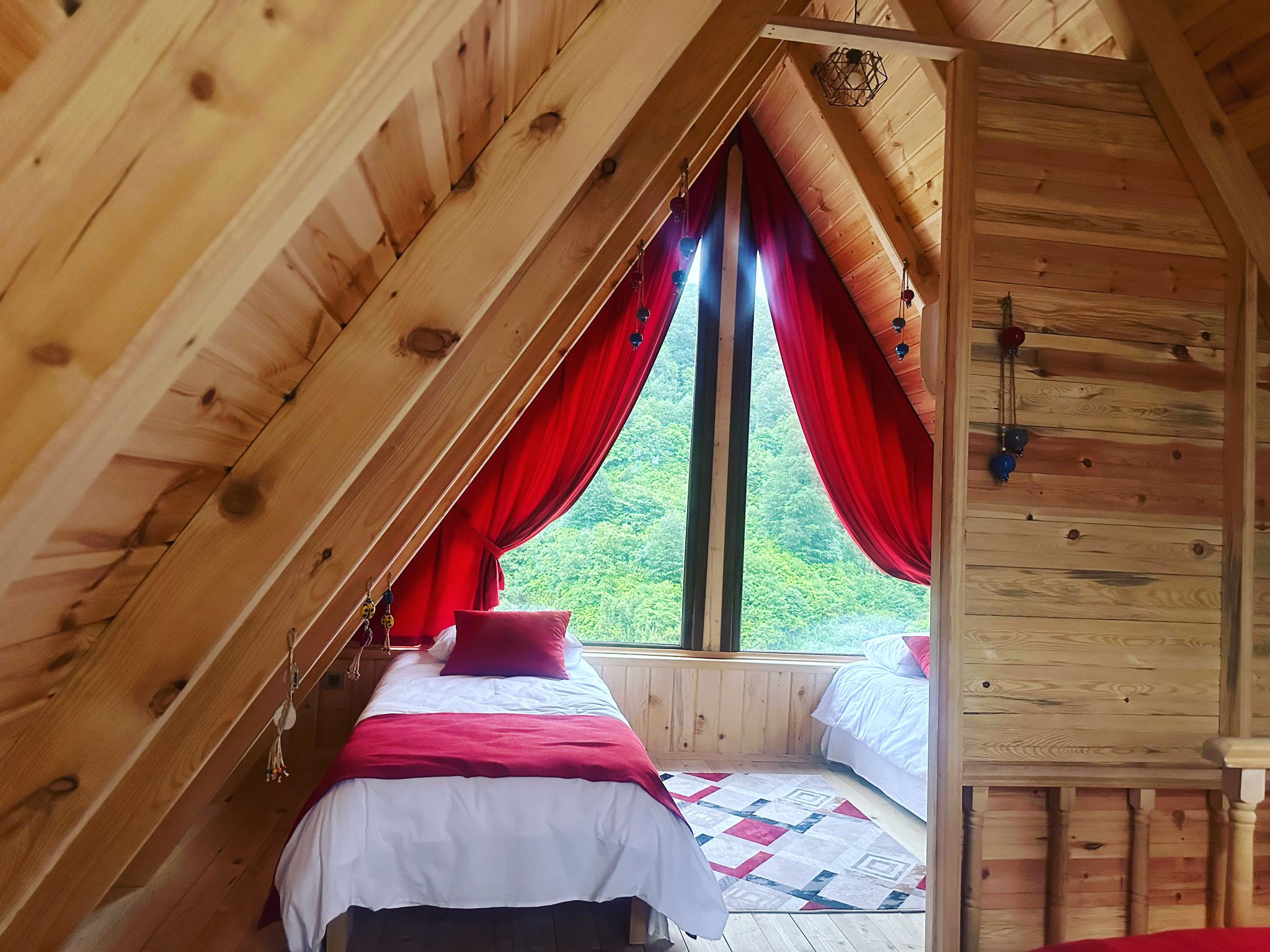 Jakuzili Aile Bungalovu - 101